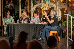 Tracey Spicer AM leads the panel of Monumental Women including Prof. Clare Wright OAM, Dr Kate Forsyth, Belinda Murrell, Paula McLean and Jaclyn Booton. Photo by Greg Jackson. 