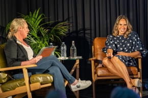 Michaela Bolzan interviews Kirli Saunders OAM. Photo by Greg Jackson. 